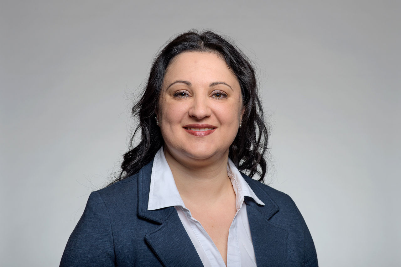 Santina Buccianelli Senior Client Advisor