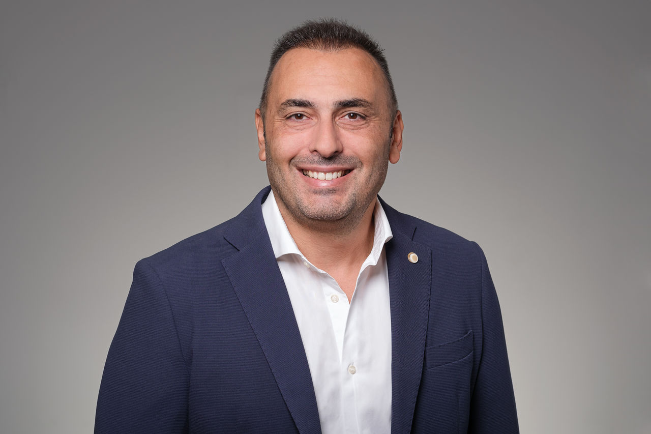 Emilio Pellegrino Conseiller à la clientèle
