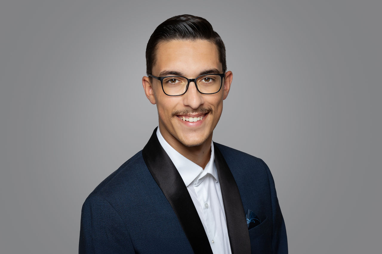 Micael Pinho Silva Client Service Officer