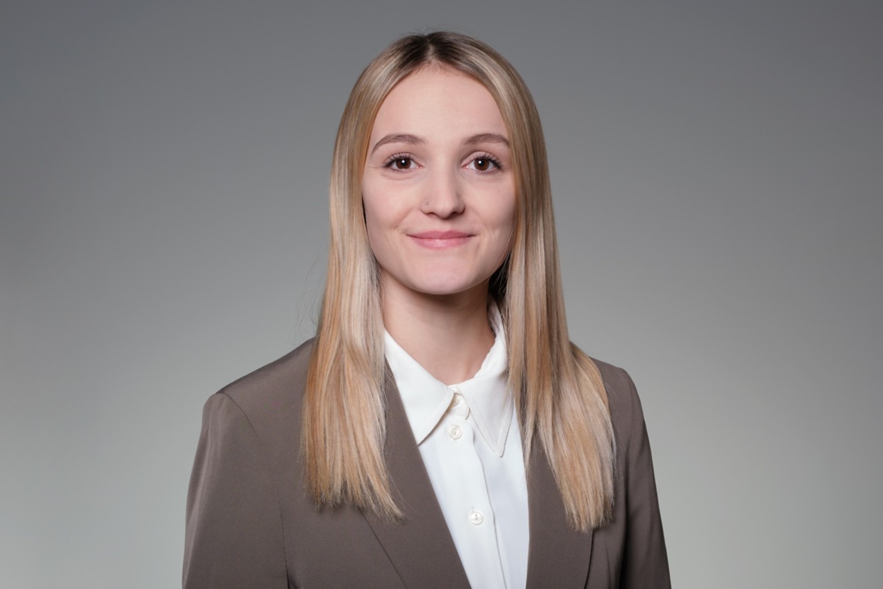 Joana Steiger Client Advisor