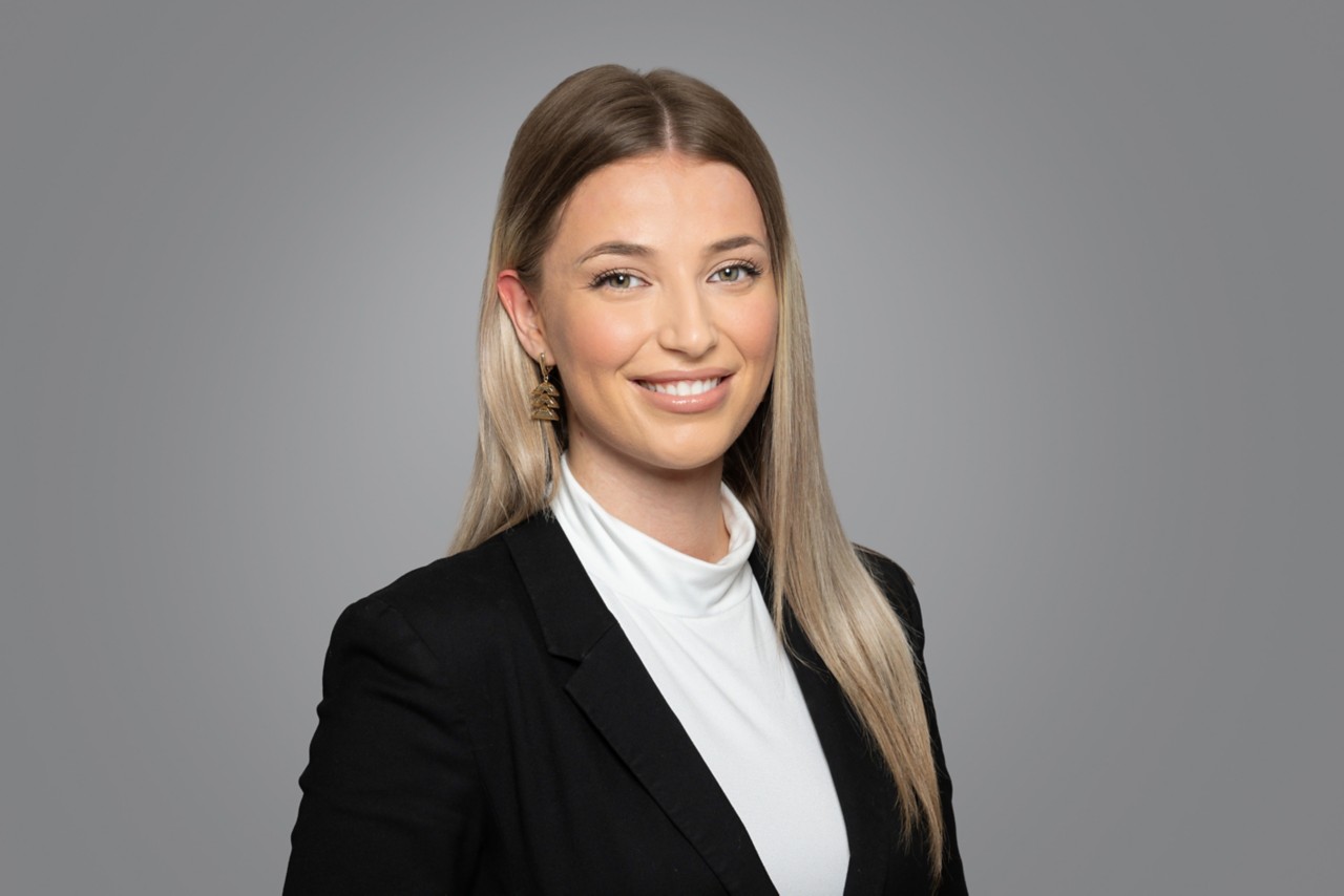 Alina Krasniqi Client Service Officer