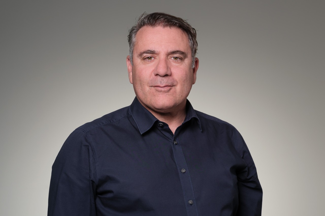 Francesco Azzinnari Kundenberater